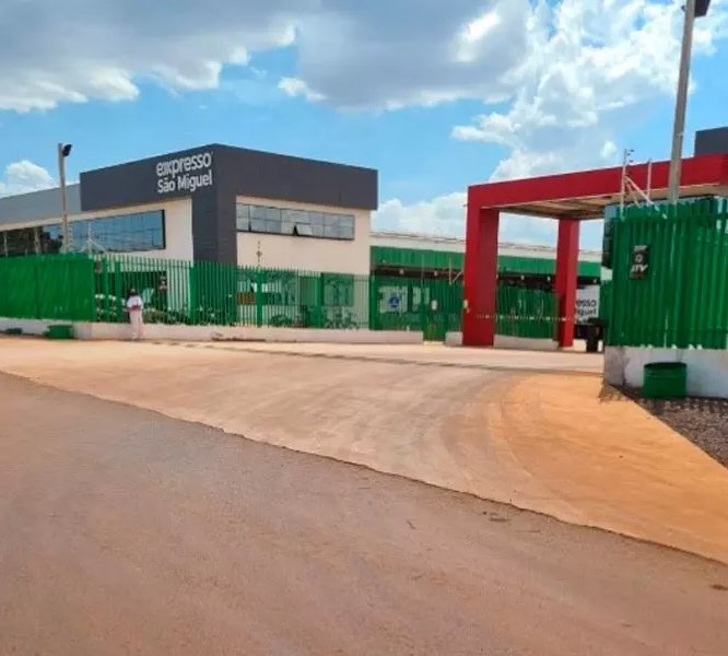 Transportadora Expresso São Miguel-1